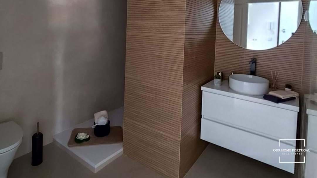 2 Bed, 1 Bath, ApartmentFor Sale, Lisboa, Lisboa