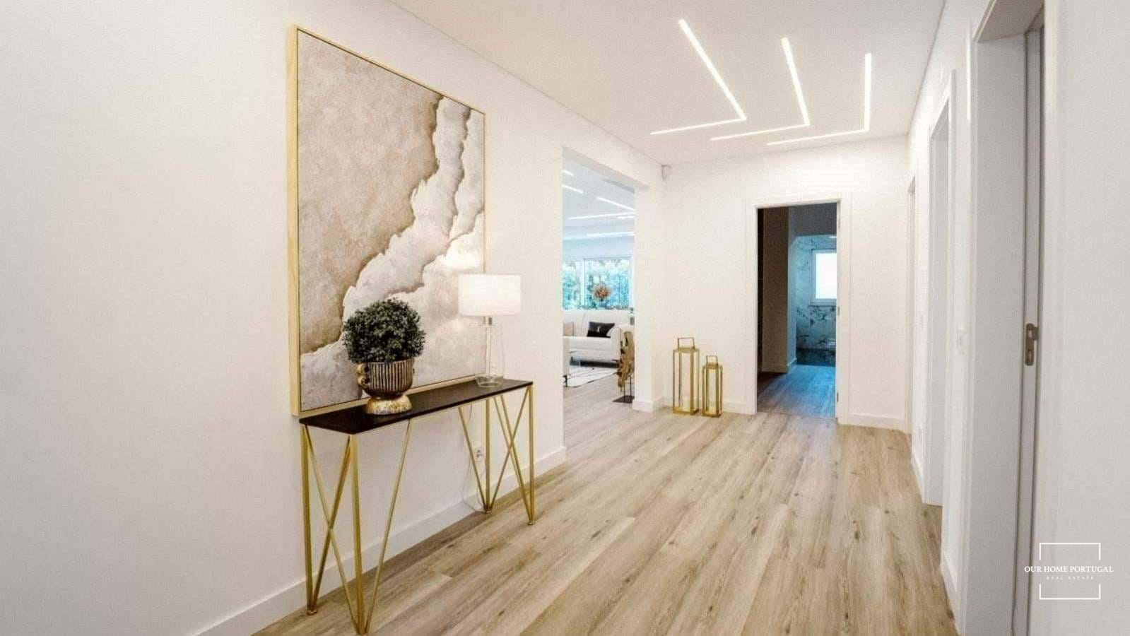 4 Bed, 4 Bath, HouseFor Sale, Almada, Setubal