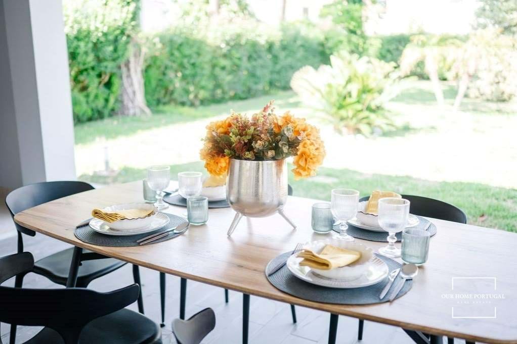 4 Bed, 4 Bath, HouseFor Sale, Almada, Setubal