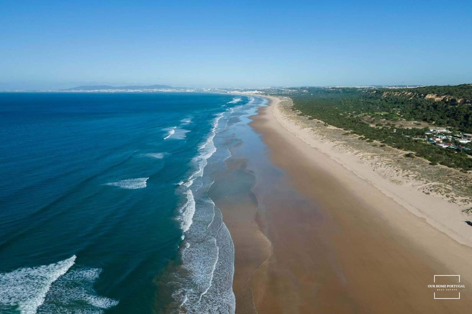 4 Bed, 4 Bath, HouseFor Sale, Almada, Setubal