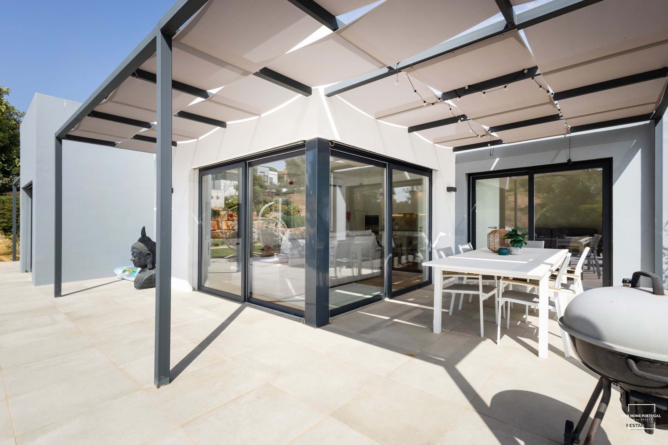 3 Bed, 2 Bath, HouseFor Sale, Lagoa, Faro, 8400-561