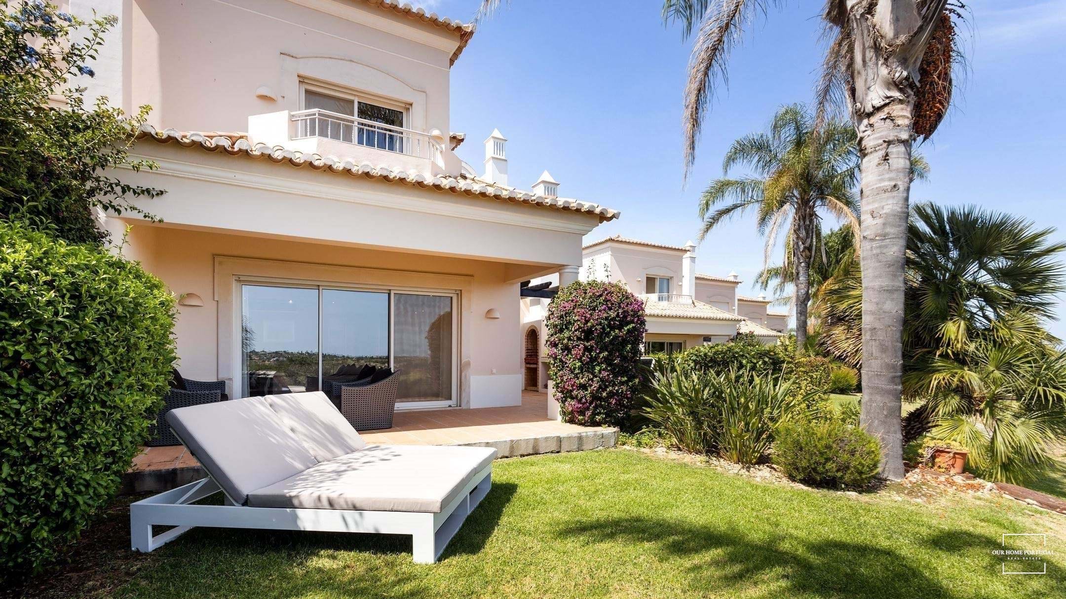 2 Bed, 2 Bath, HouseFor Sale, Lagoa, Faro, 8400-080
