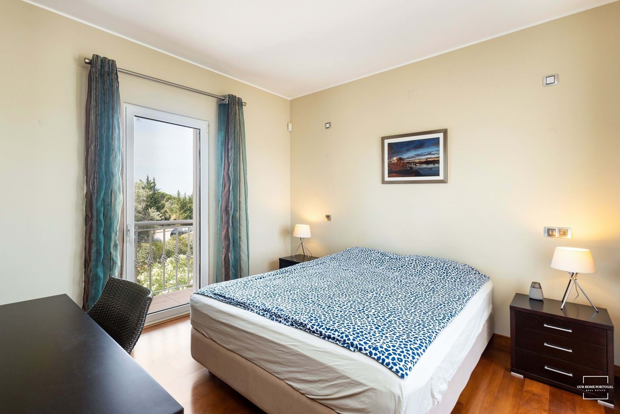 2 Bed, 2 Bath, HouseFor Sale, Lagoa, Faro, 8400-080