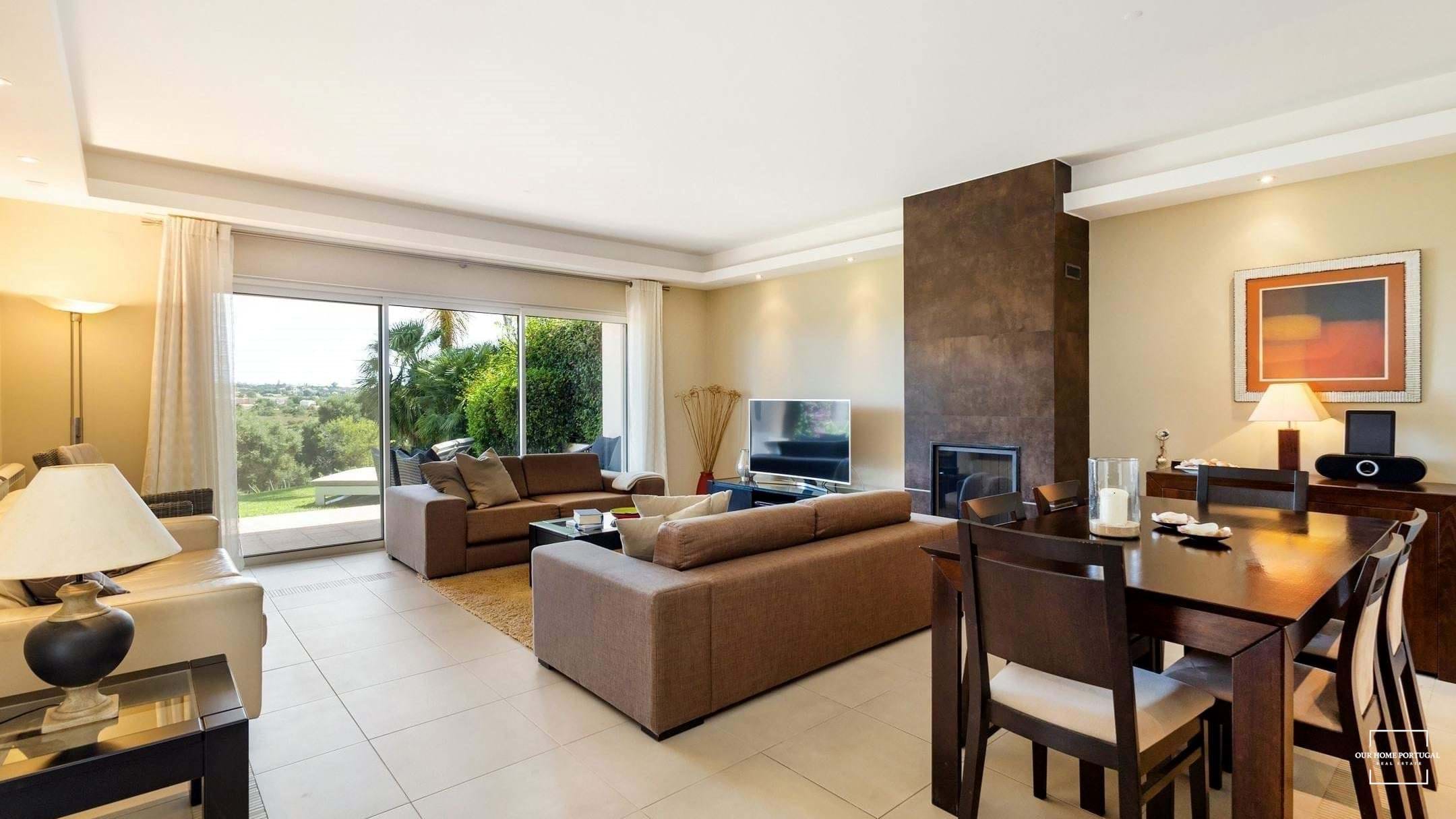 2 Bed, 2 Bath, HouseFor Sale, Lagoa, Faro, 8400-080