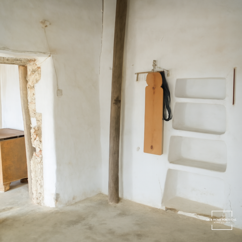 3 Bed, 1 Bath, HouseFor Sale, Loulé, Faro, 8100-183