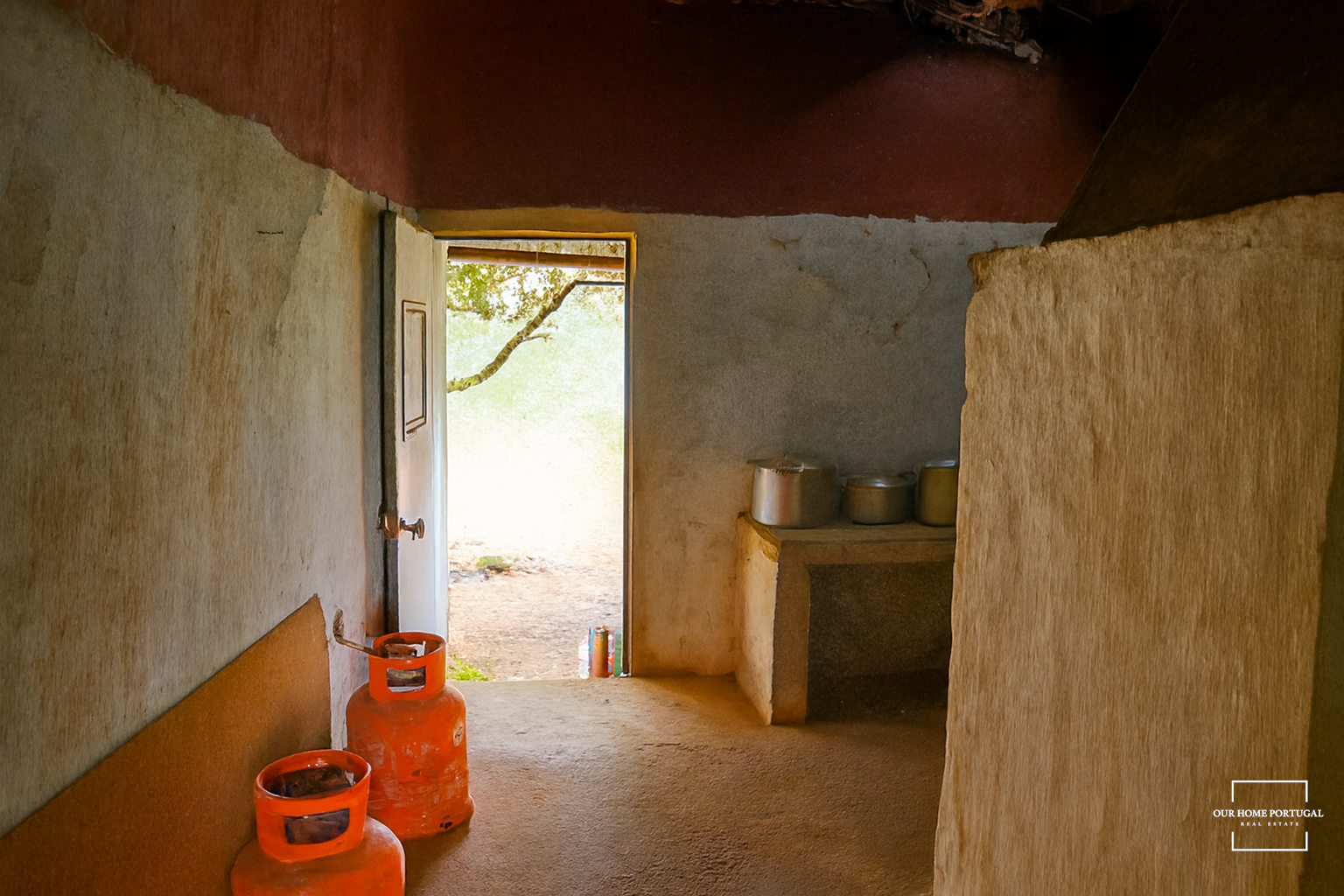 3 Bed, 1 Bath, HouseFor Sale, Loulé, Faro, 8100-183