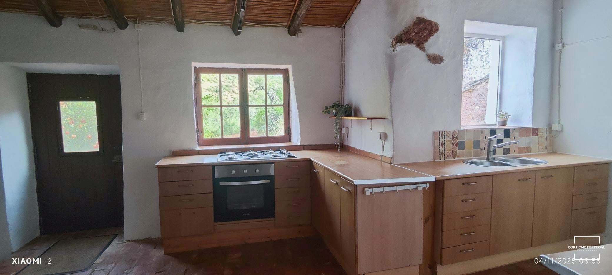 2 Bed, 1 Bath, HouseFor Sale, Loulé, Faro, 8100-109