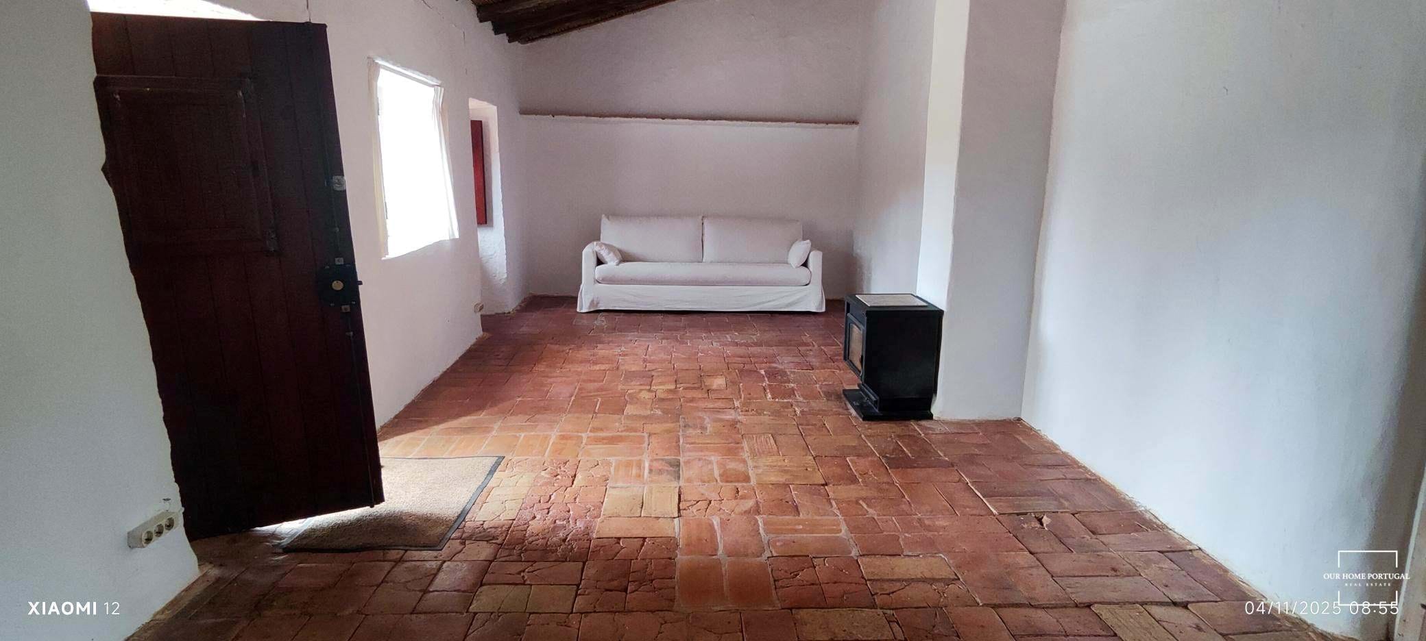 2 Bed, 1 Bath, HouseFor Sale, Loulé, Faro, 8100-109