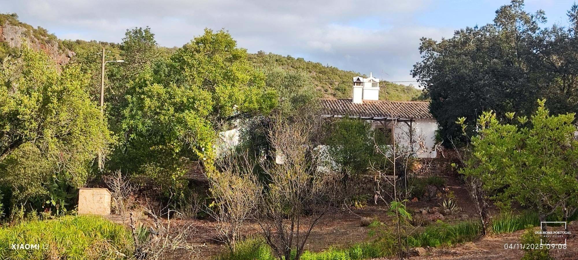 2 Bed, 1 Bath, HouseFor Sale, Loulé, Faro, 8100-109