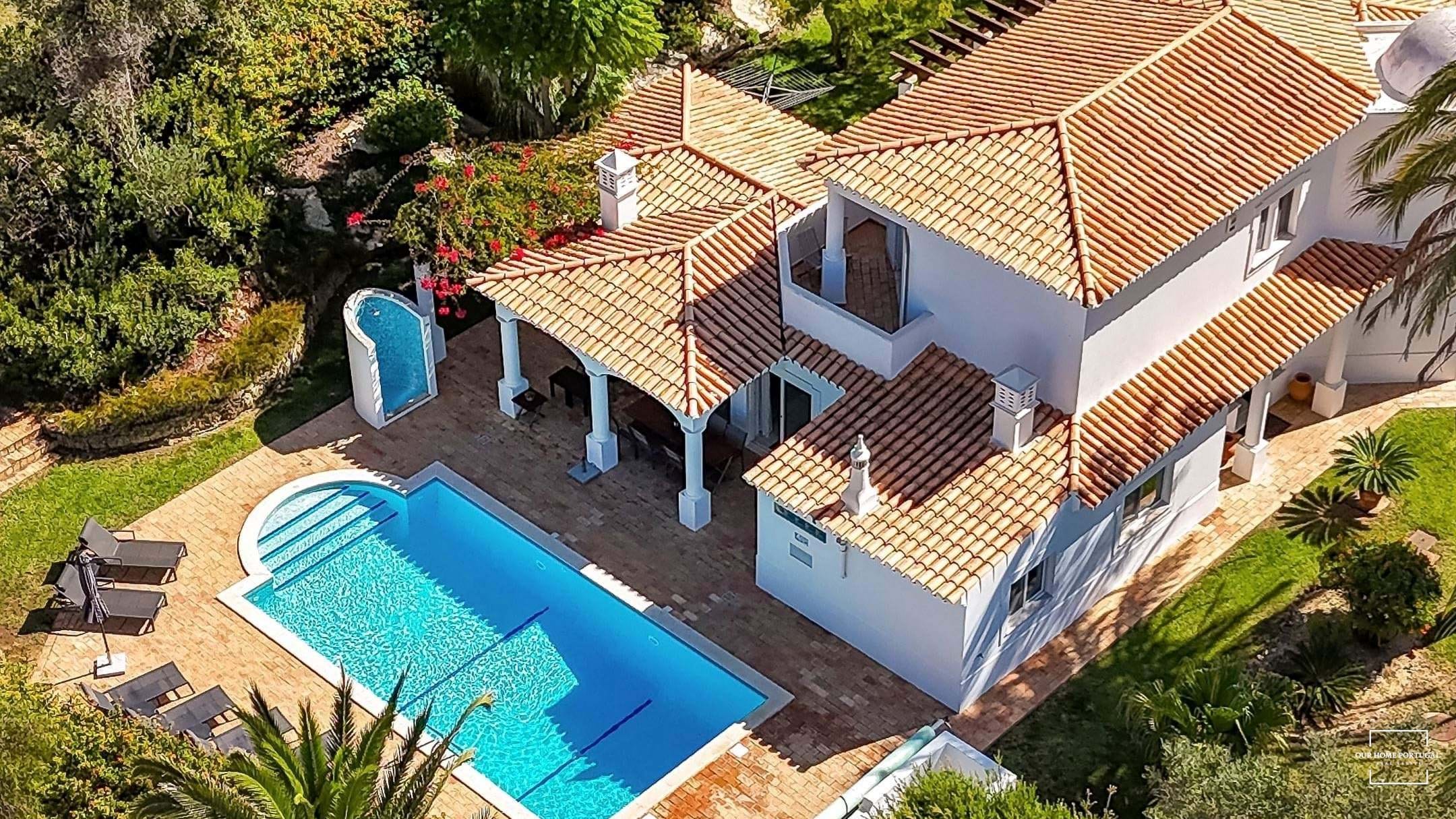 3 Bed, 2 Bath, HouseFor Sale, Lagoa, Faro, 8401-908