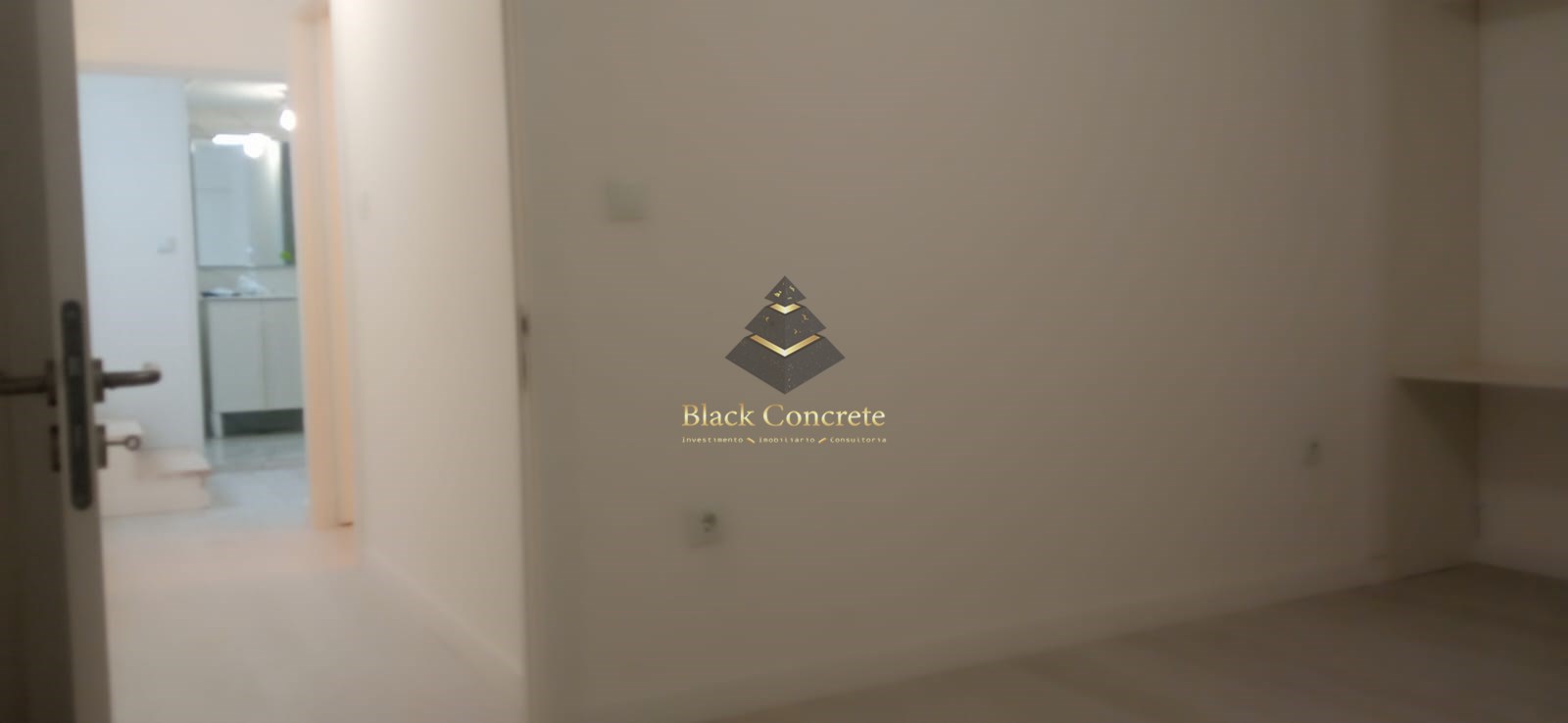 Commercial Property, For Sale