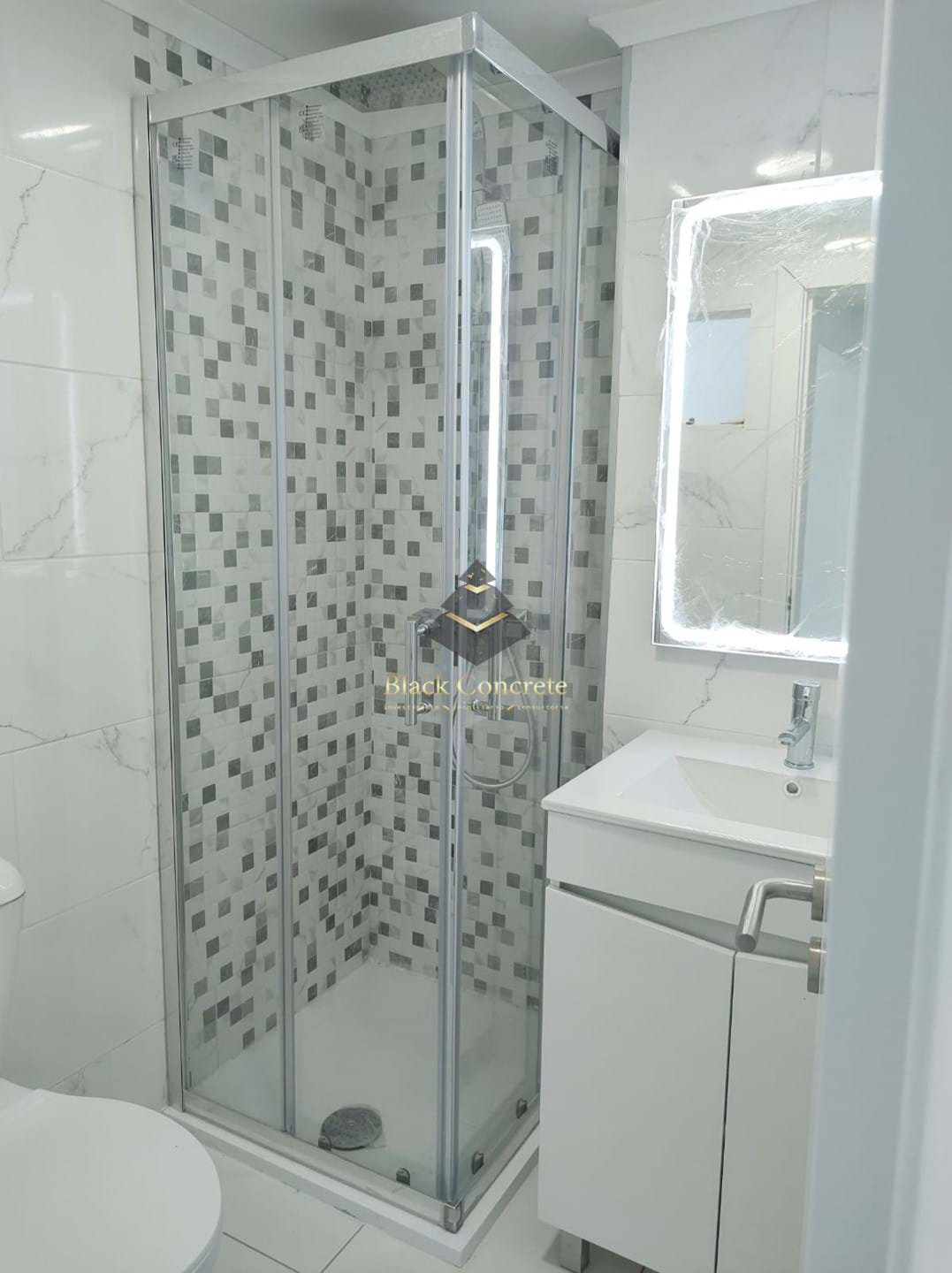 9 Bed, 3 Bath, HouseFor Sale, Lisboa, Lisboa, 1300-003