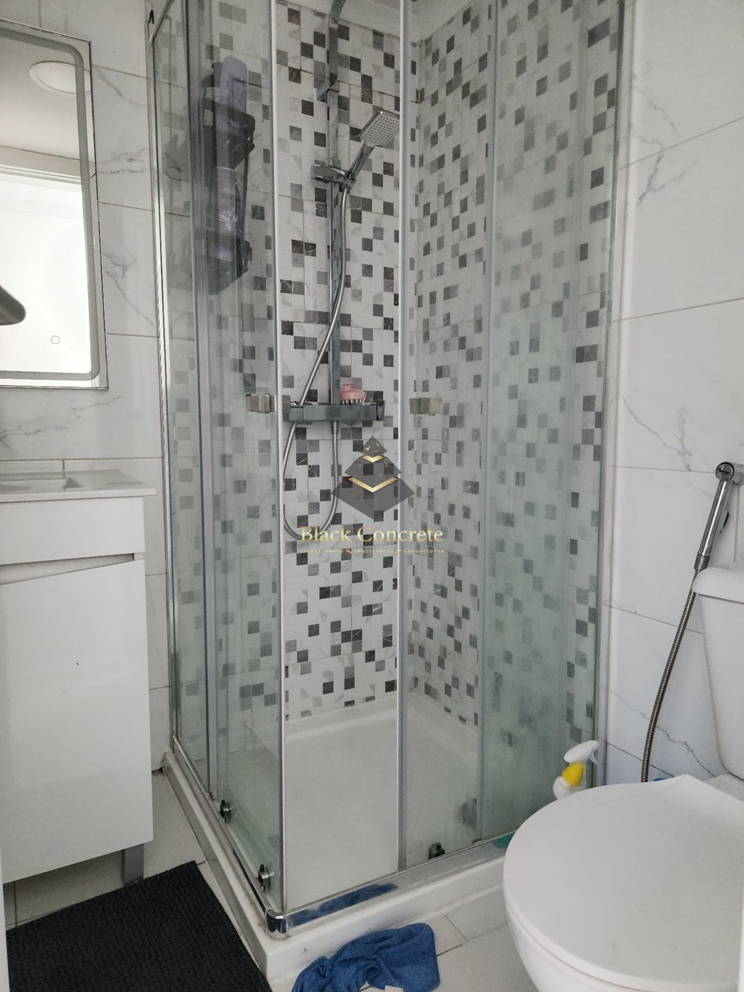 9 Bed, 3 Bath, HouseFor Sale, Lisboa, Lisboa, 1300-003