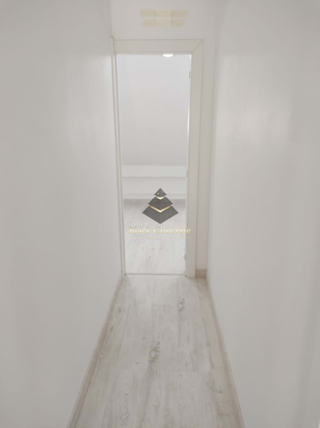 9 Bed, 3 Bath, HouseFor Sale, Lisboa, Lisboa, 1300-003