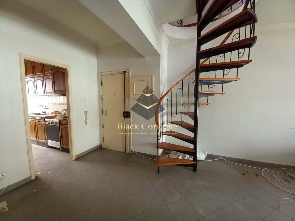 3 Bed, 2 Bath, ApartmentFor Sale, Almada, Setubal, 2825-316