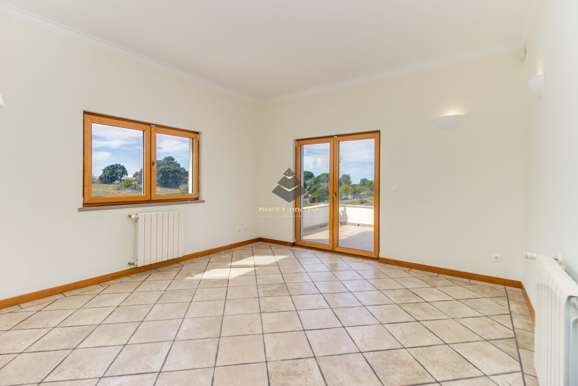 5 Bed, 4 Bath, HouseFor Sale, Sesimbra, Setubal, 2970-035