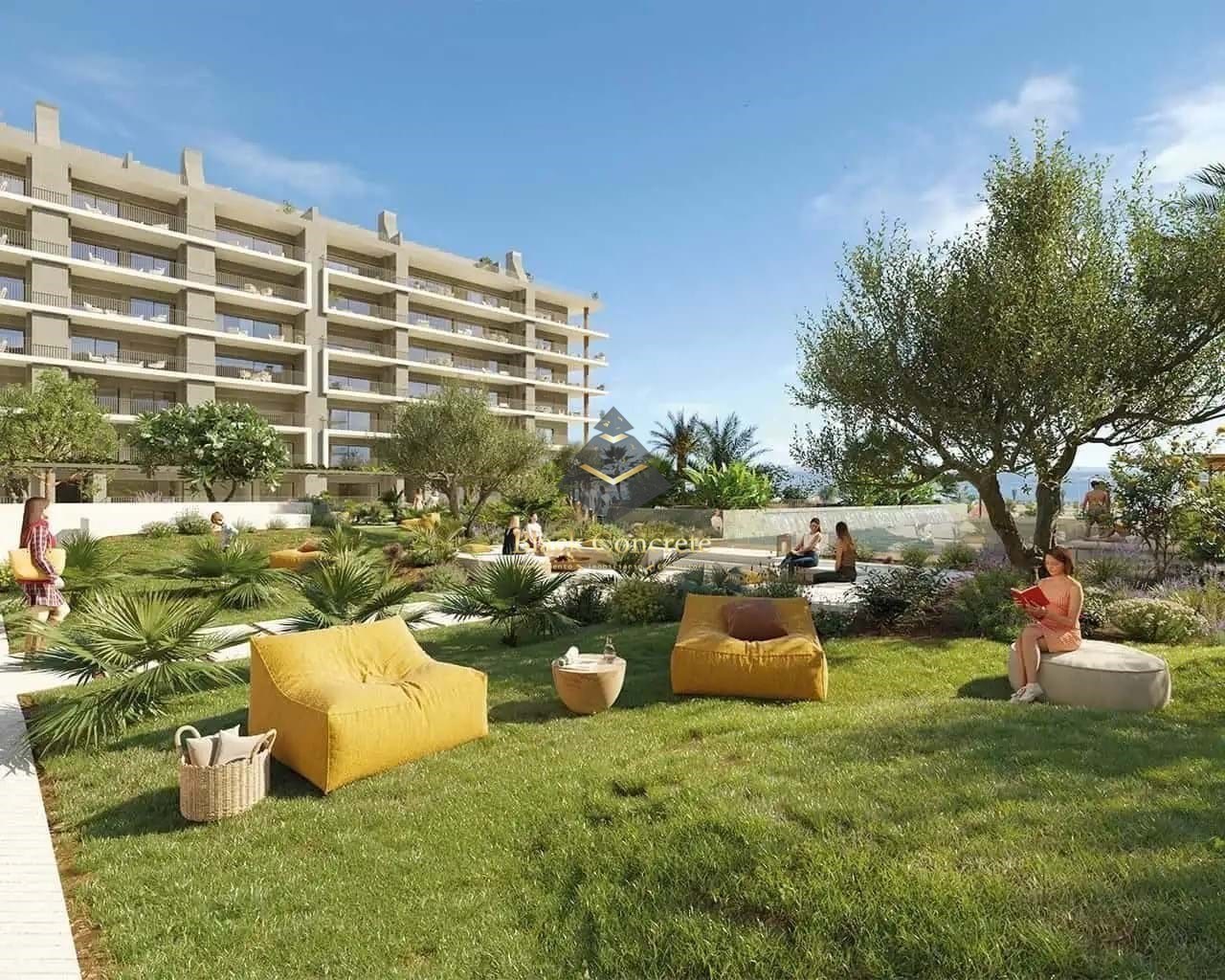 2 Bed, 2 Bath, ApartmentFor Sale, Seixal, Setubal