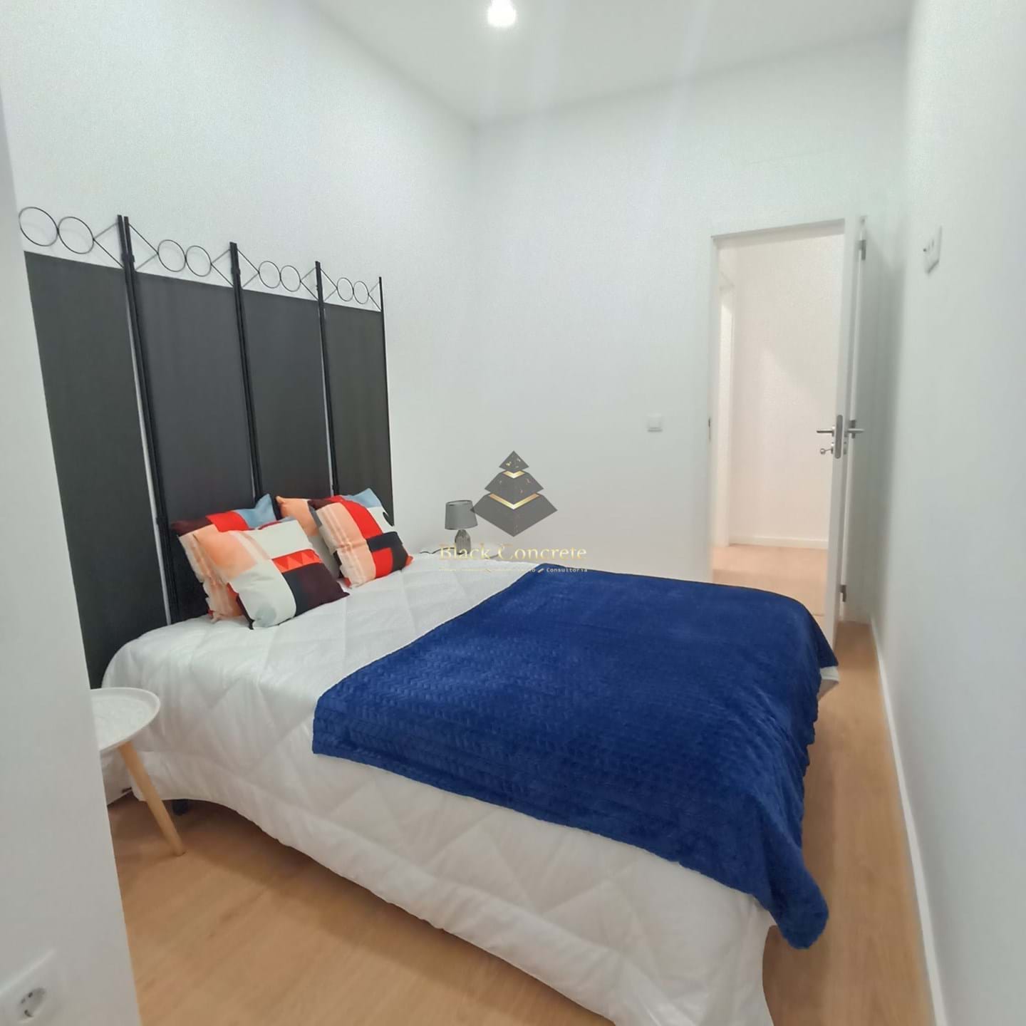 3 Bed, 2 Bath, ApartmentFor Sale, Lisboa, Lisboa, 1170-376