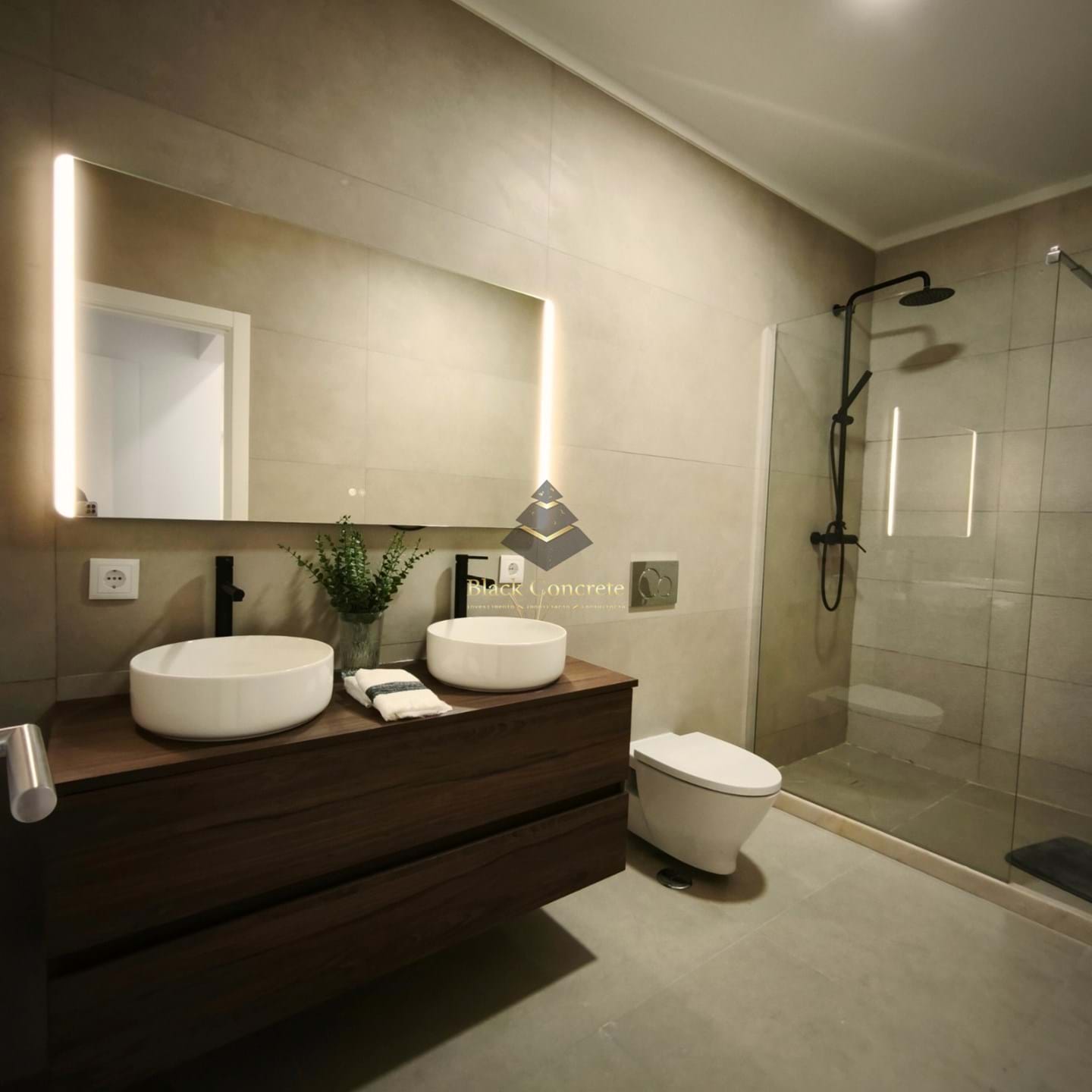 3 Bed, 2 Bath, ApartmentFor Sale, Lisboa, Lisboa, 1500- 145