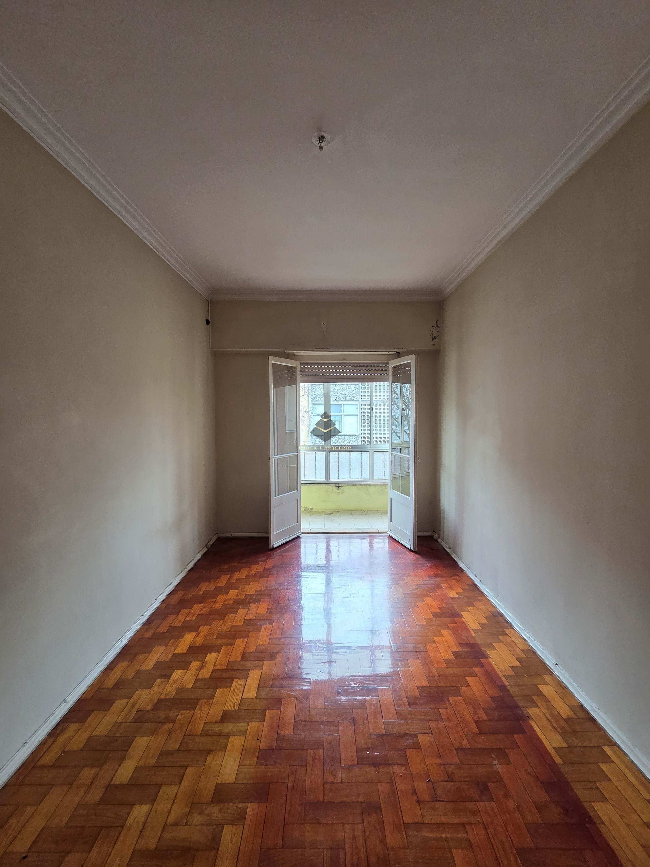 2 Bed, 1 Bath, ApartmentFor Sale, Lisboa, Lisboa, 1500-595