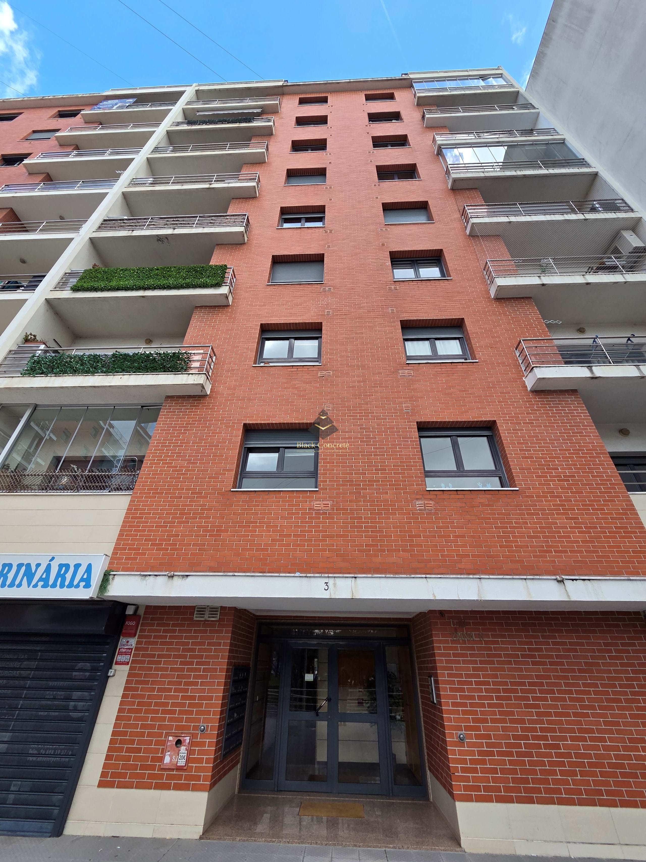 3 Bed, 2 Bath, ApartmentFor Sale, Odivelas, Lisboa, 2675-669
