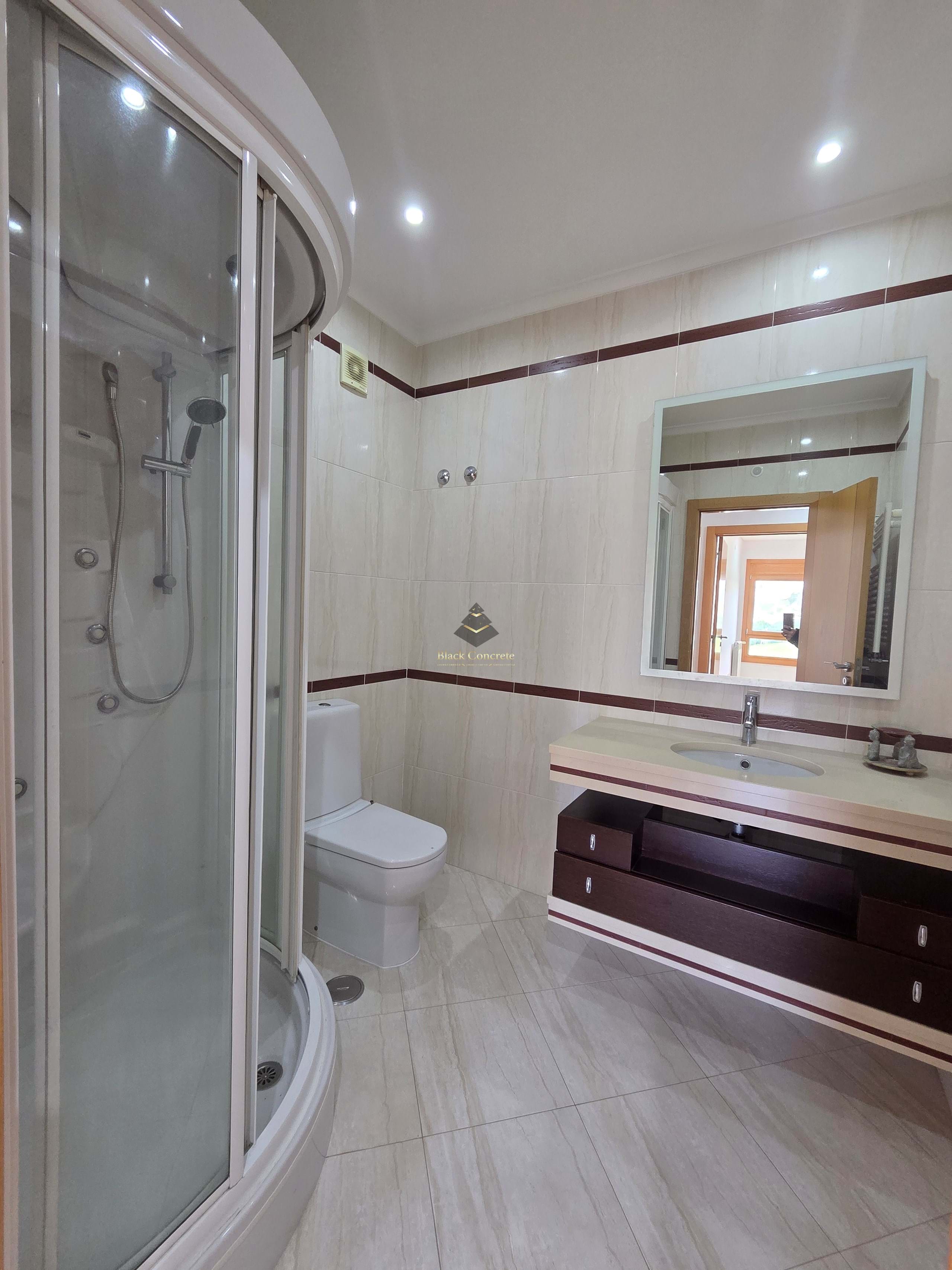 3 Bed, 2 Bath, ApartmentFor Sale, Odivelas, Lisboa, 2675-669