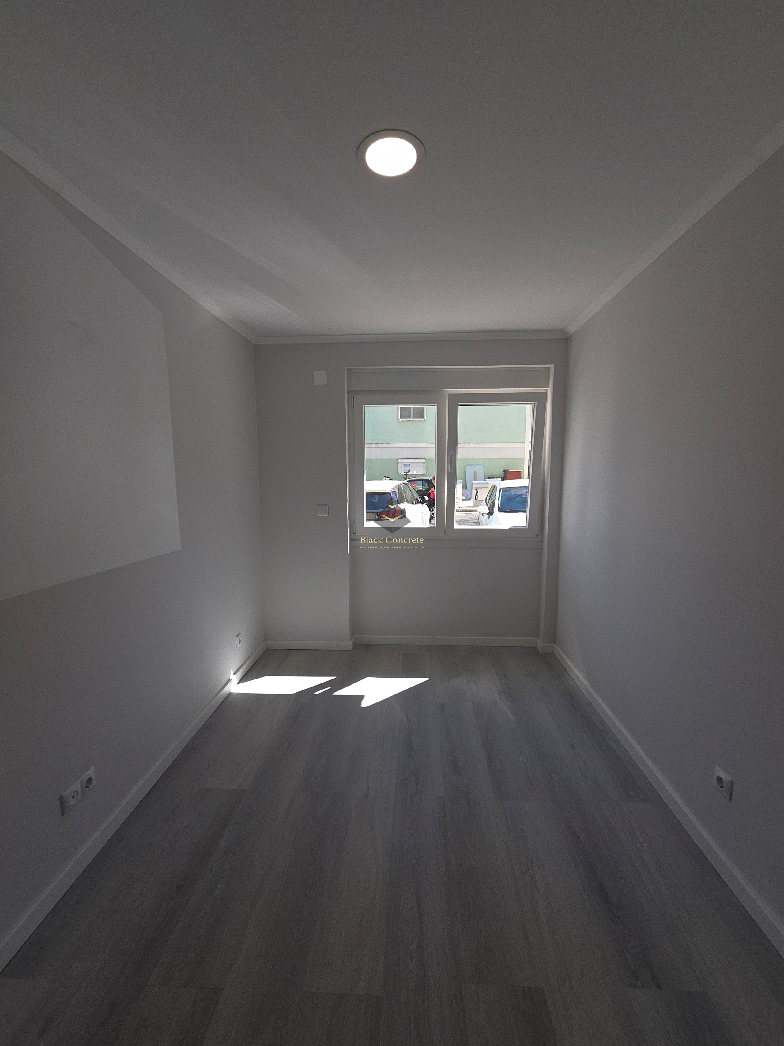 2 Bed, 1 Bath, ApartmentFor Sale, Lisboa, Lisboa, 1500-025