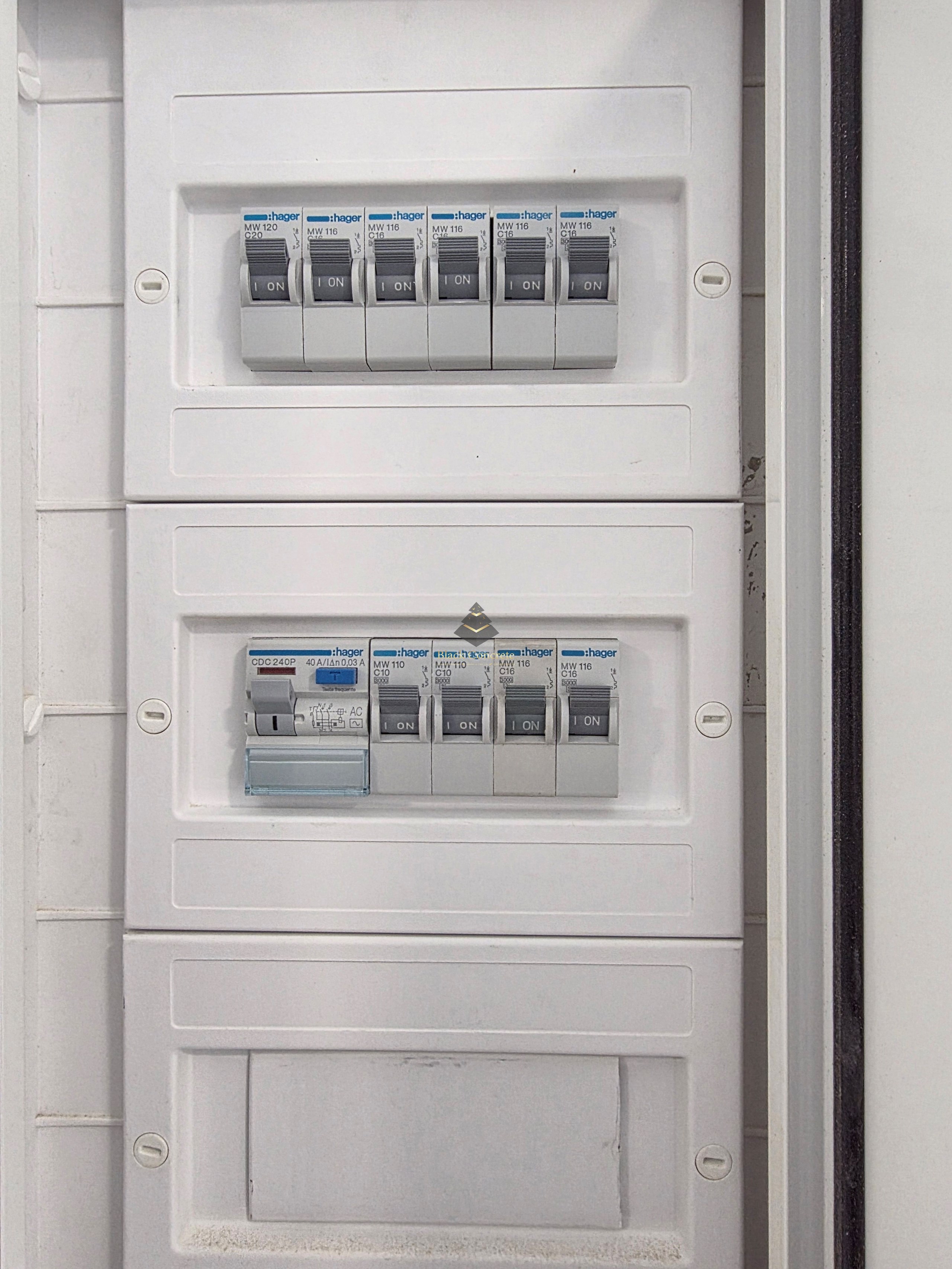 2 Bed, 1 Bath, ApartmentFor Sale, Lisboa, Lisboa, 1500-025