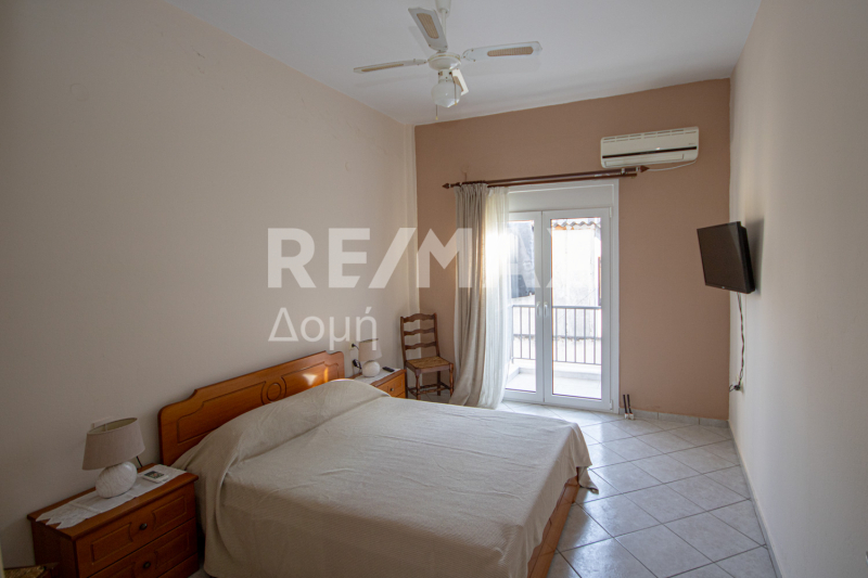 3 Bed, 1 Bath, ApartmentFor Sale, Center, Nea Ionia Volou, Magnesia