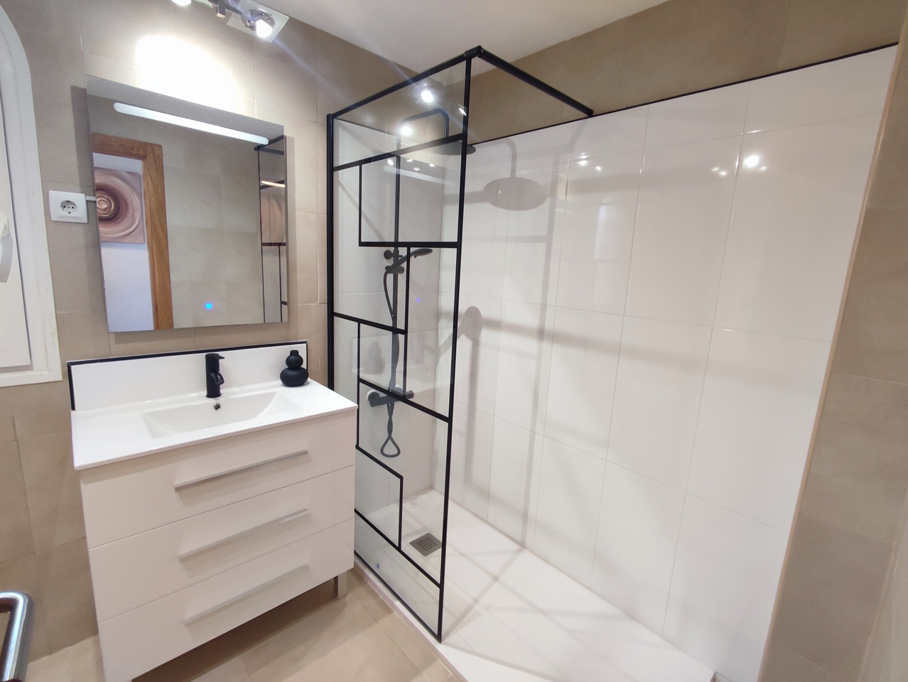 2 Bed, 1 Bath, ApartmentFor Sale, Hacienda Riqueleme, Murcia