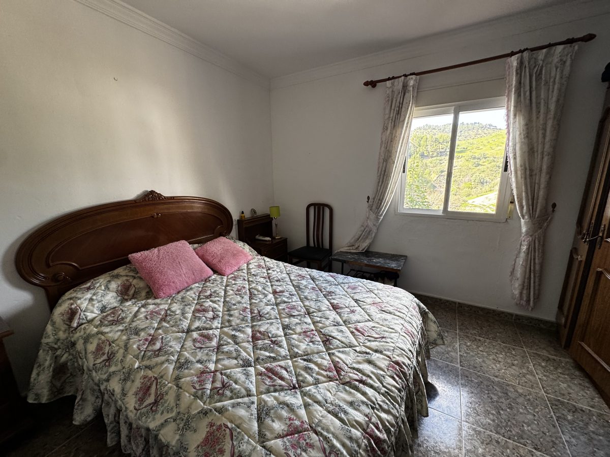 5 Bed, 2 Bath, HouseFor Sale, Torre Alhaquime, Andalucia