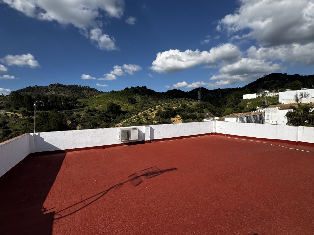 5 Bed, 2 Bath, HouseFor Sale, Torre Alhaquime, Andalucia