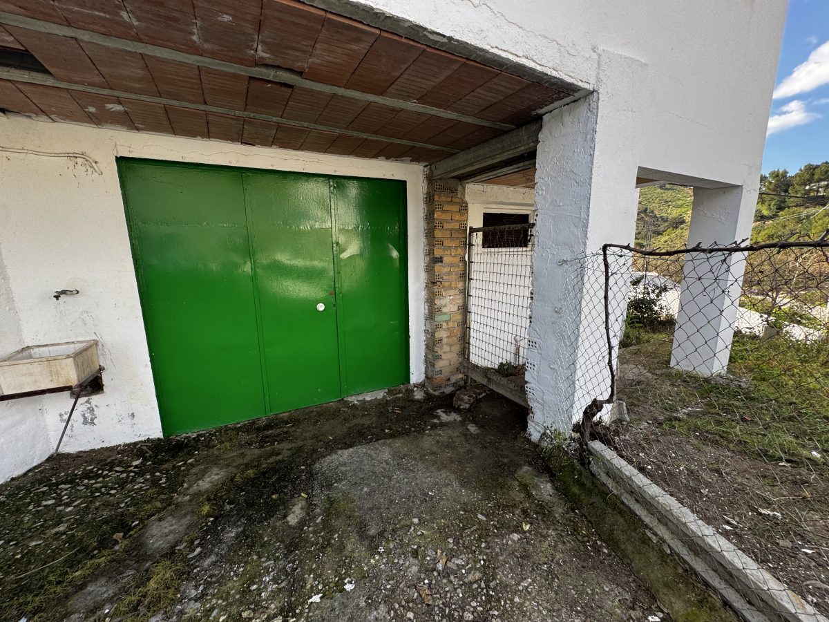 5 Bed, 2 Bath, HouseFor Sale, Torre Alhaquime, Andalucia