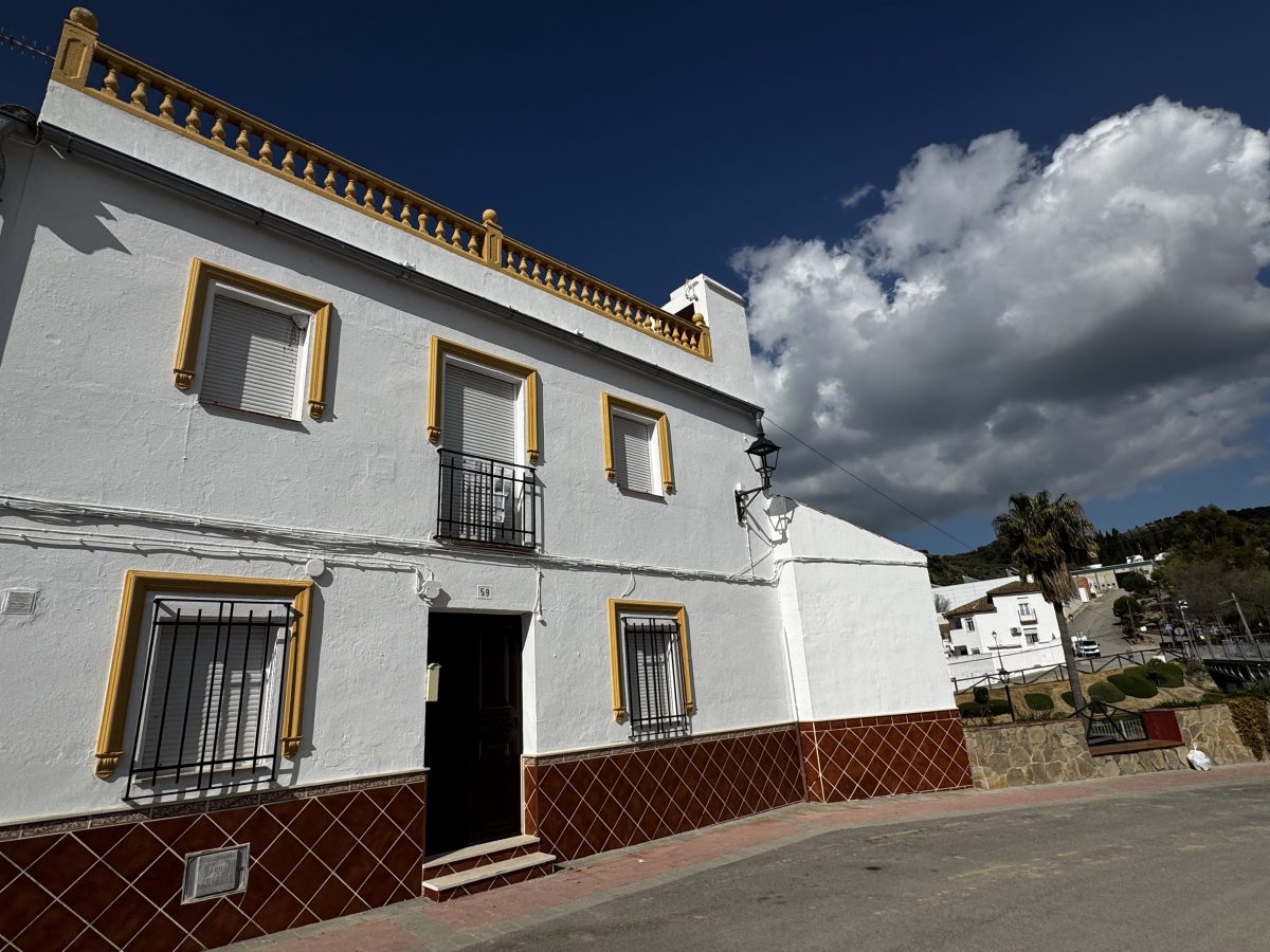 5 Bed, 2 Bath, HouseFor Sale, Torre Alhaquime, Andalucia