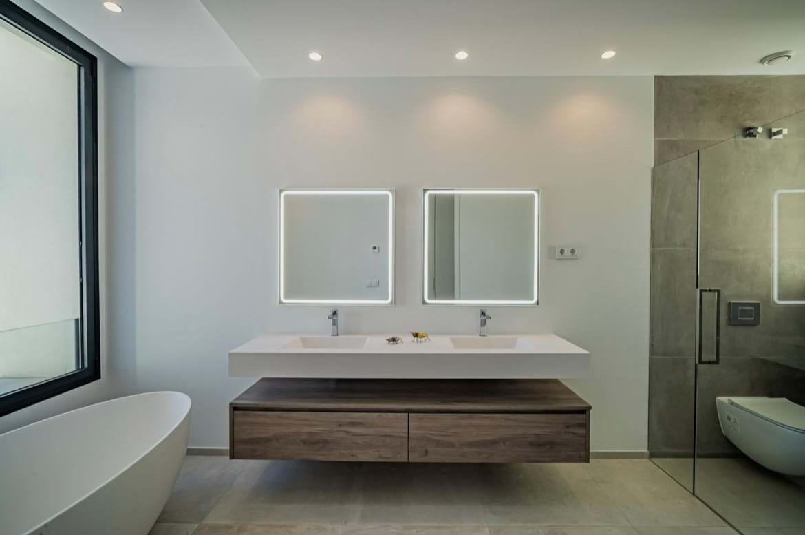 4 Bed, 4 Bath, HouseFor Sale, Malaga, Andalusia, 29680