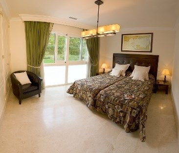 2 Bed, 2 Bath, HouseFor Sale, Malaga, Andalusia, 29660