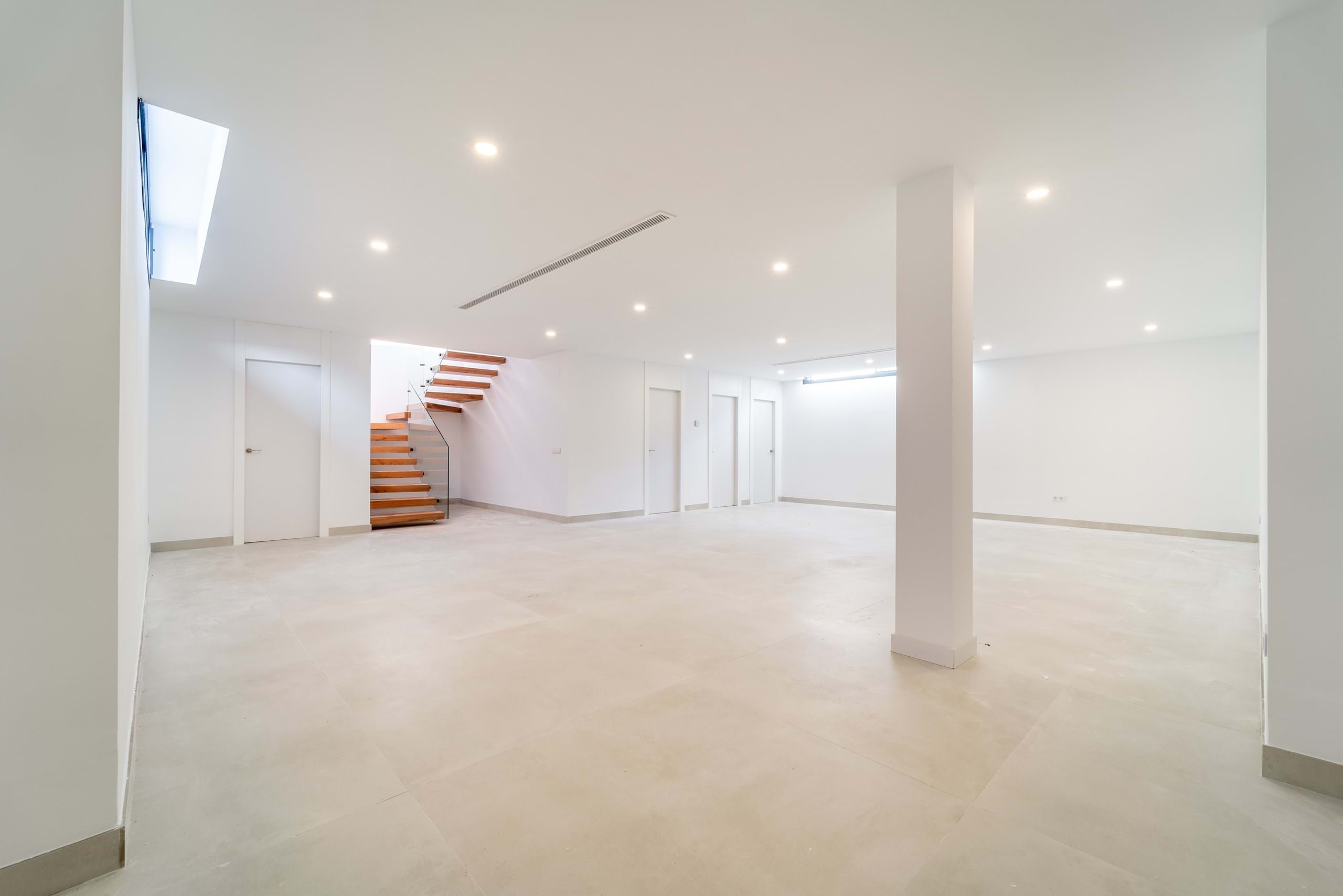 5 Bed, 4 Bath, HouseFor Sale, Malaga, Andalusia, 29639