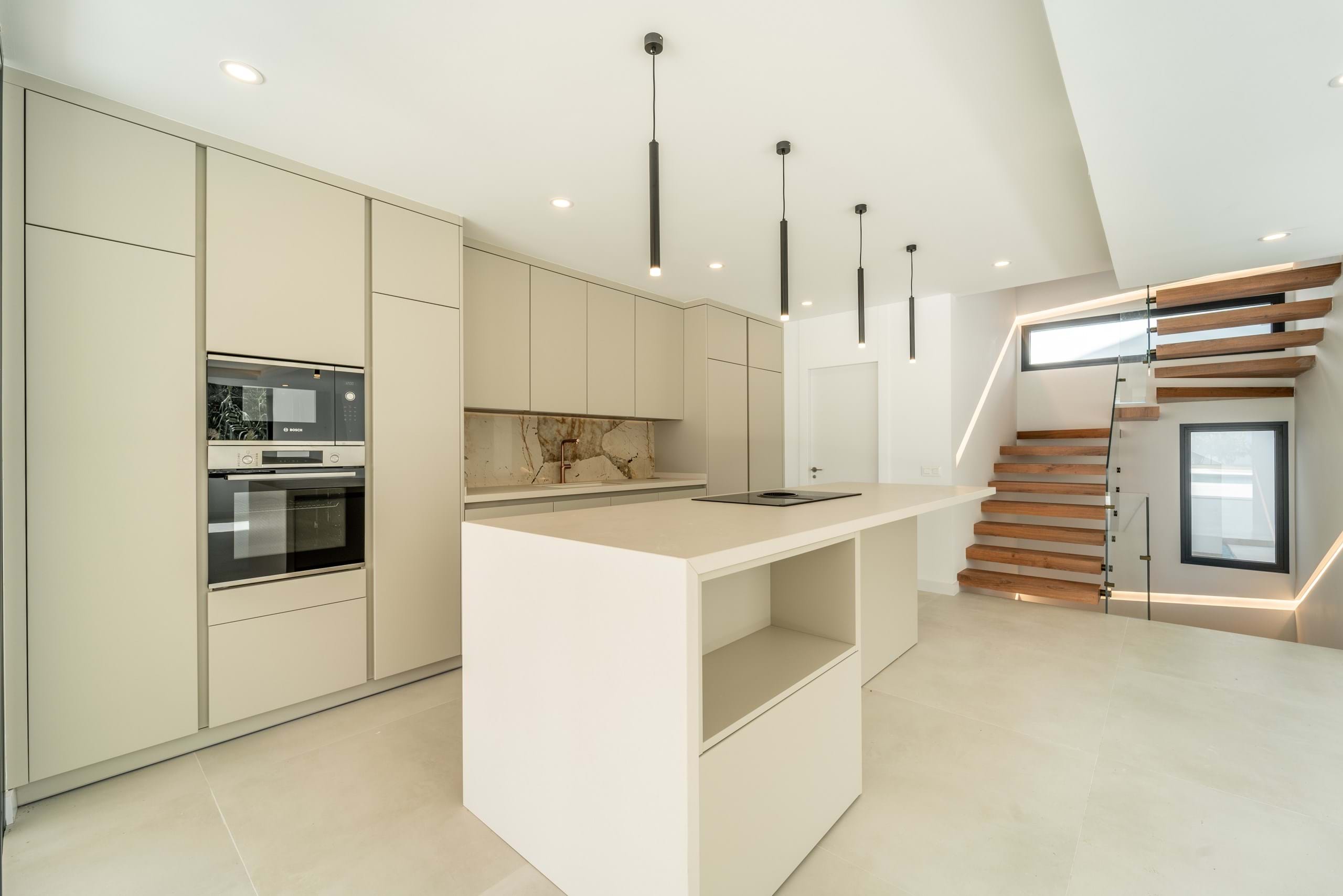 5 Bed, 4 Bath, HouseFor Sale, Malaga, Andalusia, 29639