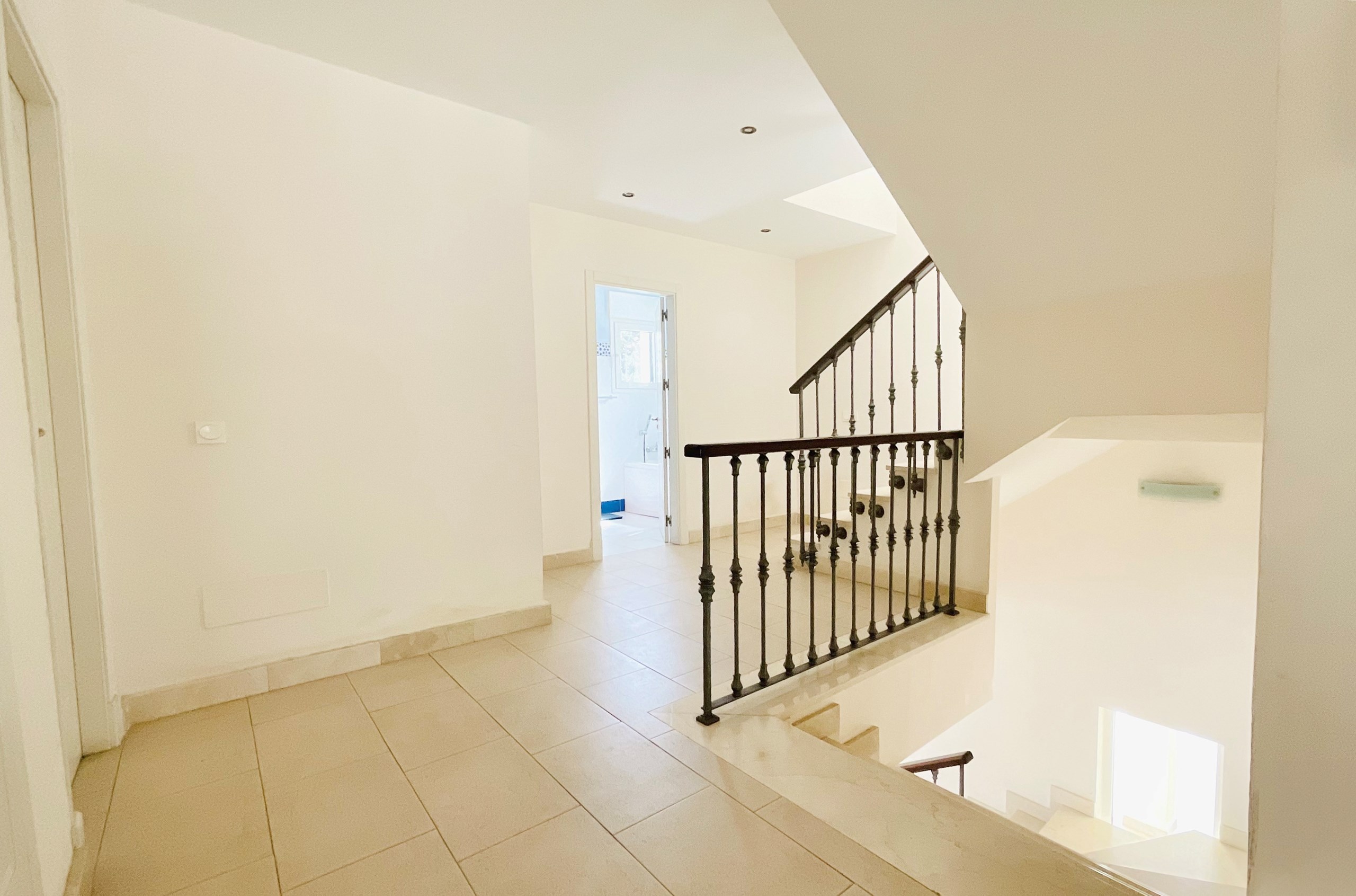 6 Bed, 5 Bath, HouseFor Sale, Malaga, Andalusia, 29602