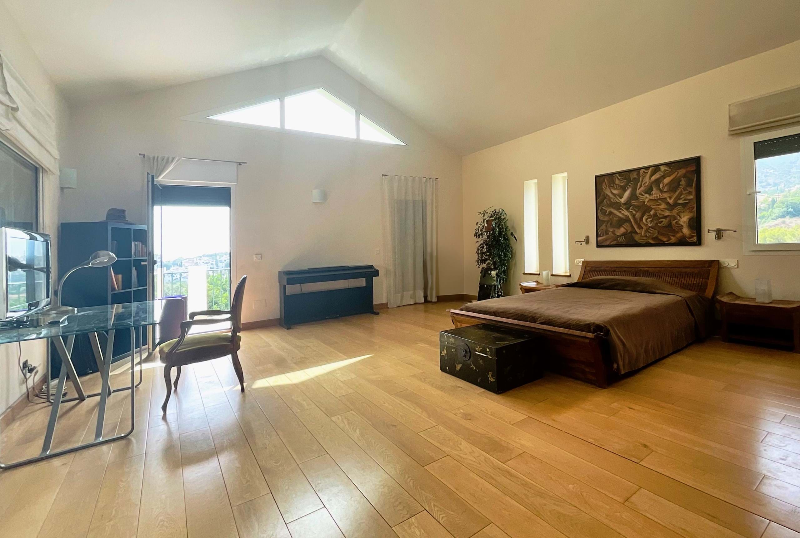 6 Bed, 5 Bath, HouseFor Sale, Malaga, Andalusia, 29602