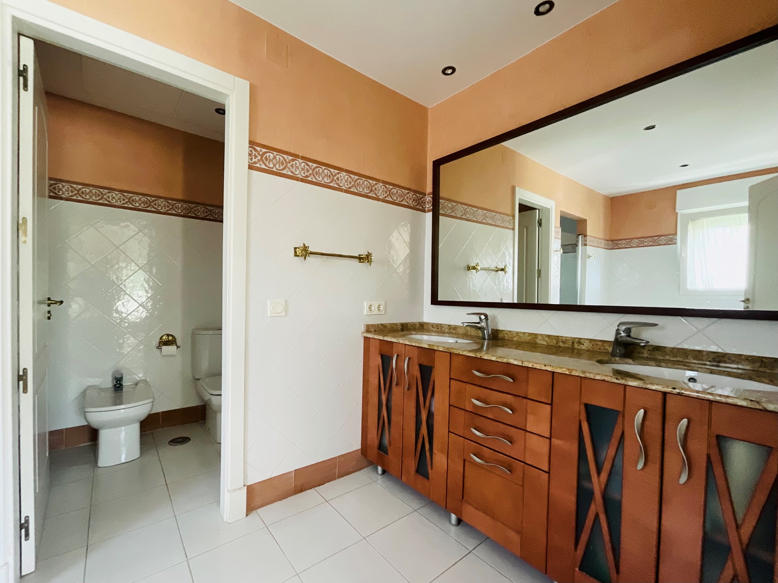 6 Bed, 5 Bath, HouseFor Sale, Malaga, Andalusia, 29602