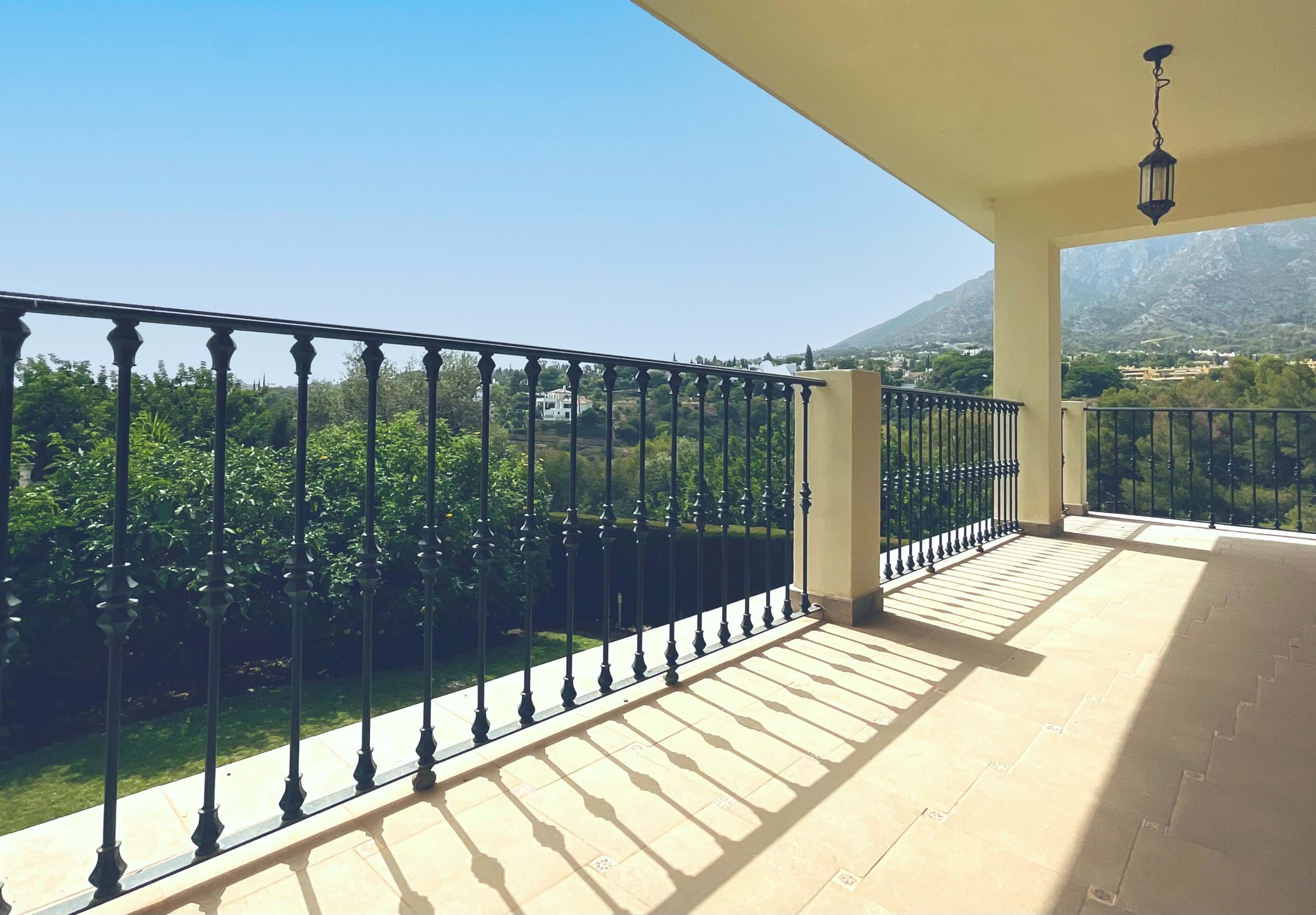 6 Bed, 5 Bath, HouseFor Sale, Malaga, Andalusia, 29602