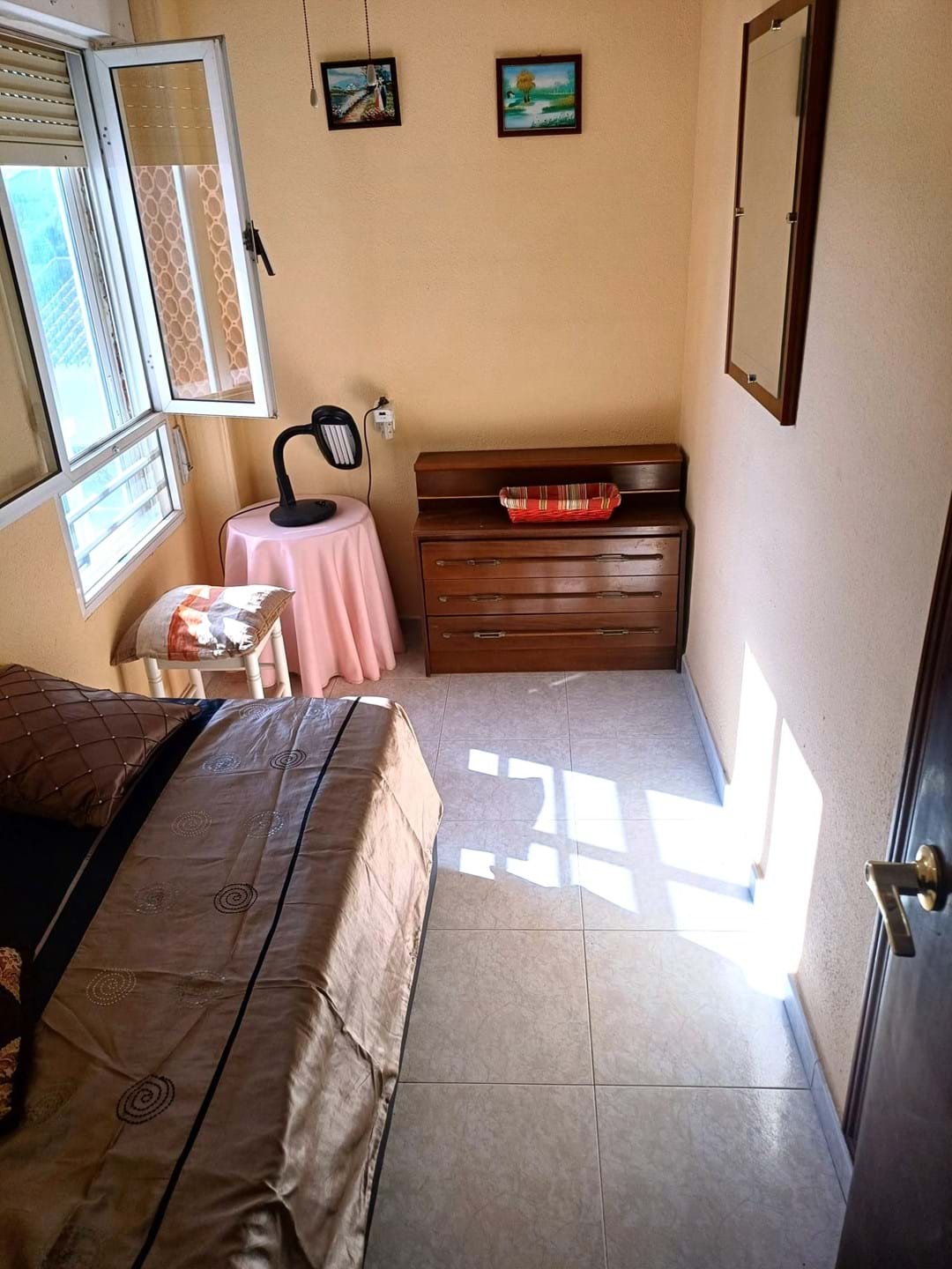 4 Bed, 2 Bath, ApartmentFor Sale, Malaga, Andalusia, 29631