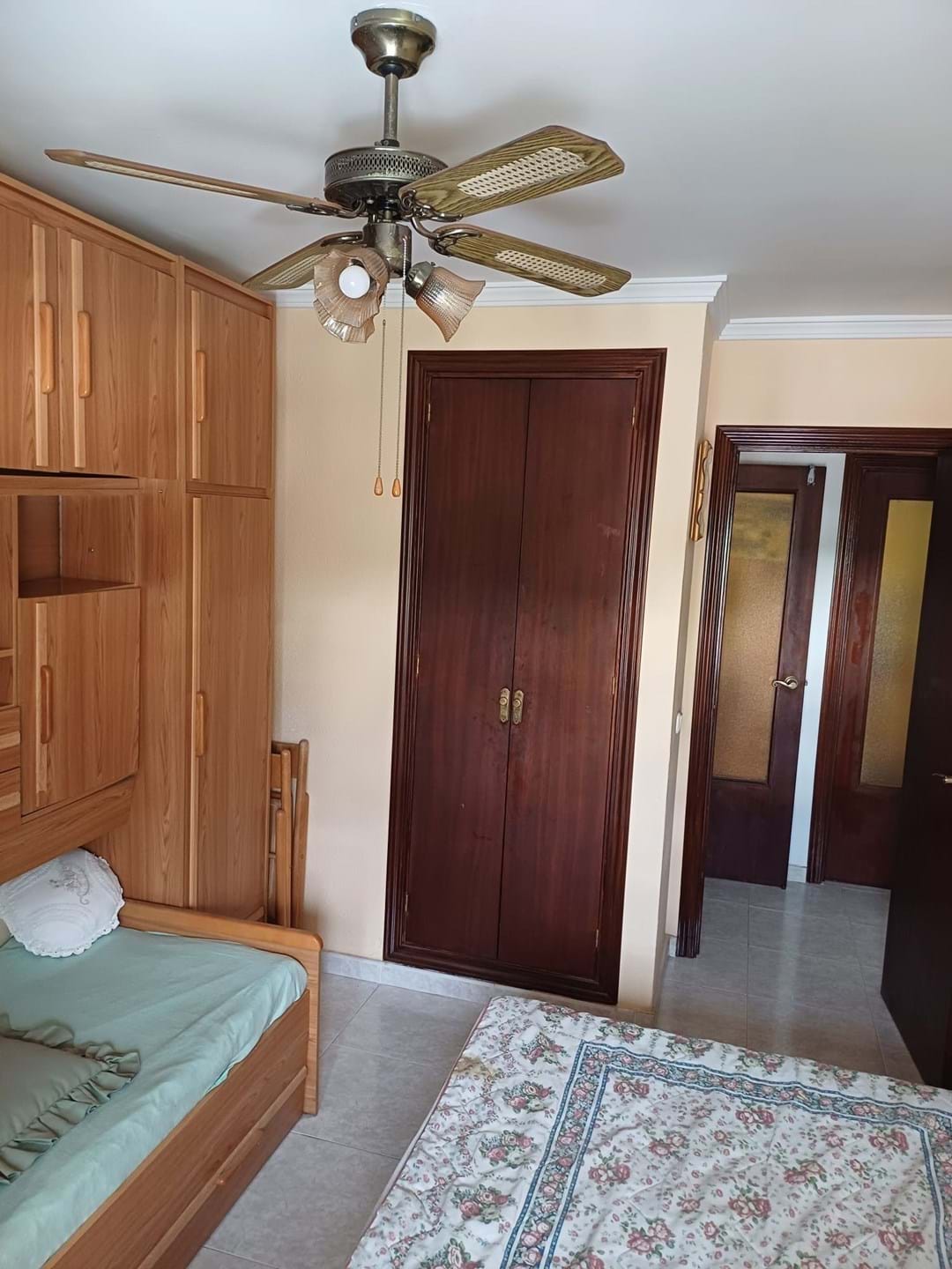 4 Bed, 2 Bath, ApartmentFor Sale, Malaga, Andalusia, 29631