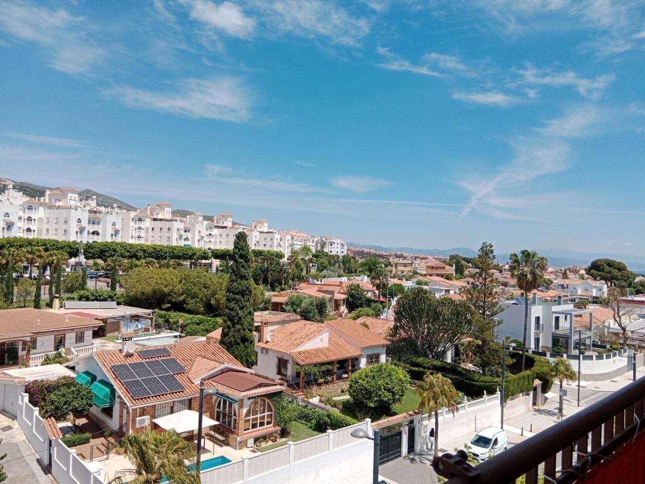 4 Bed, 2 Bath, ApartmentFor Sale, Malaga, Andalusia, 29631