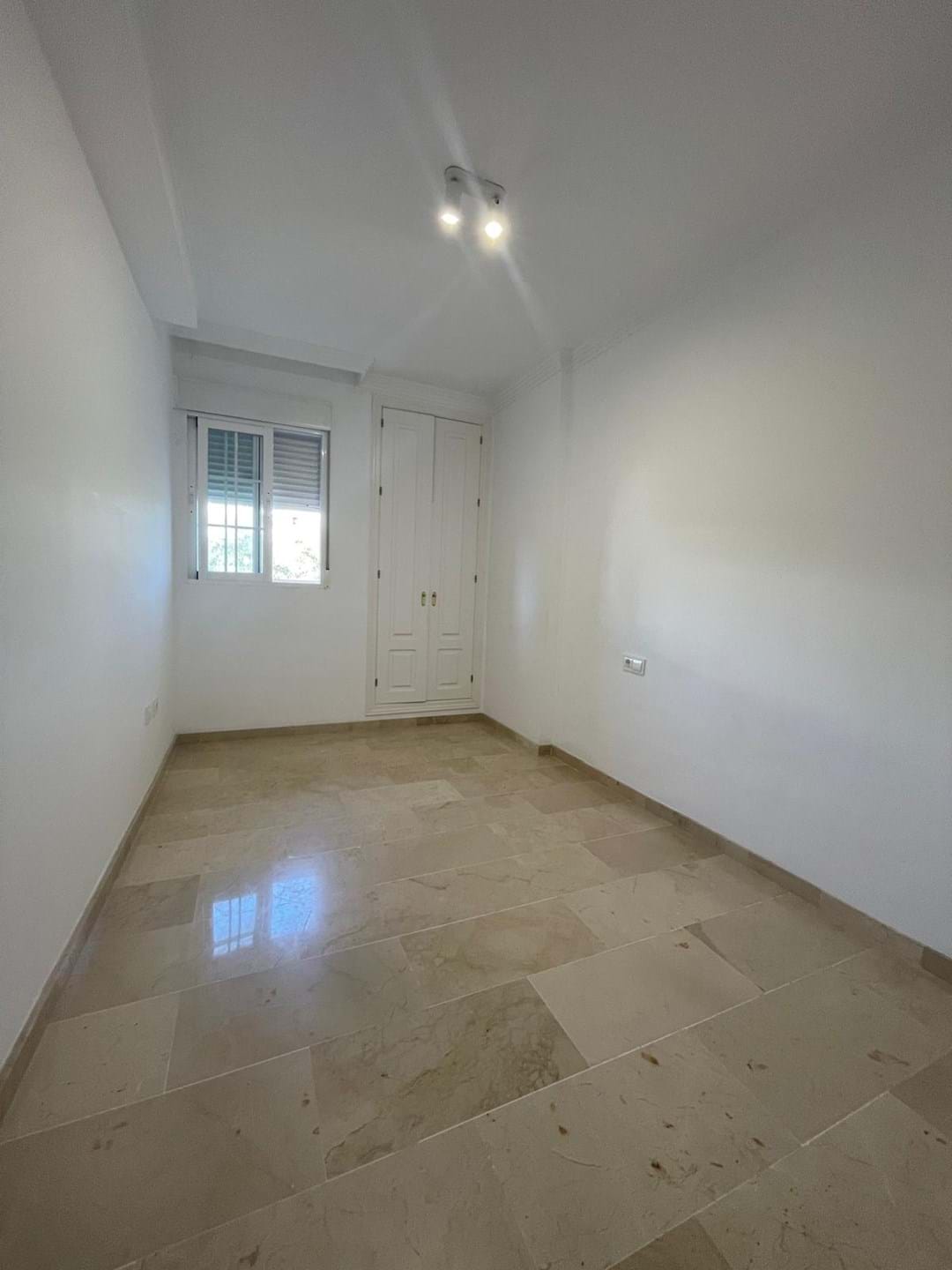 2 Bed, 2 Bath, ApartmentFor Sale, Malaga, Andalusia, 29604