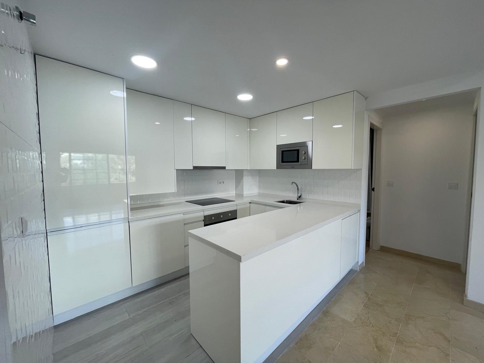 2 Bed, 2 Bath, ApartmentFor Sale, Malaga, Andalusia, 29604