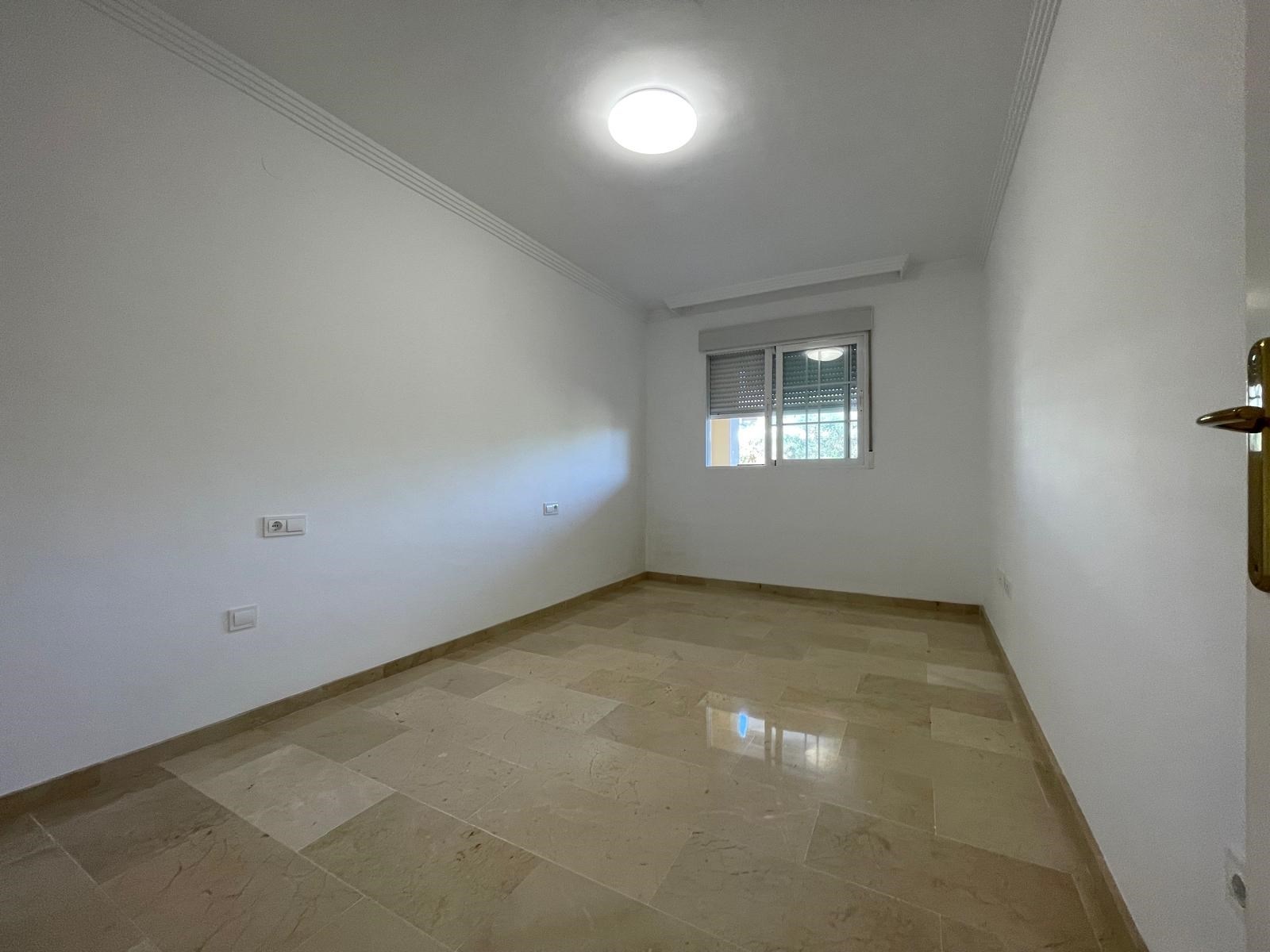 2 Bed, 2 Bath, ApartmentFor Sale, Malaga, Andalusia, 29604