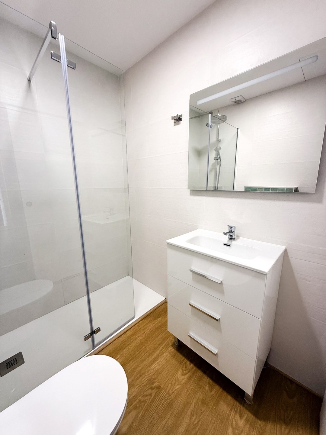 4 Bed, 4 Bath, ApartmentFor Sale, Malaga, Andalusia, 29012