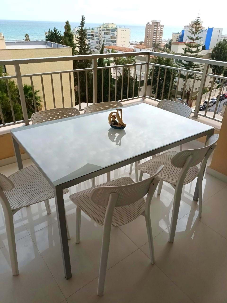 3 Bed, 2 Bath, ApartmentFor Sale, Malaga, Andalusia, 29620
